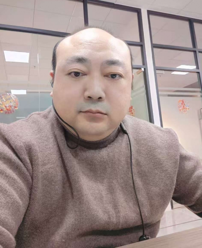 张毅